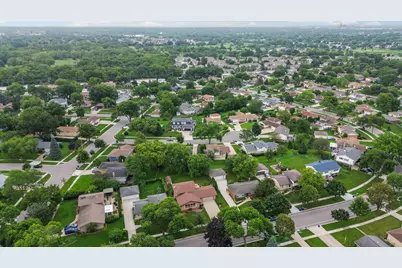 319 Gareth Lane, Schaumburg, IL 60193 - Photo 32