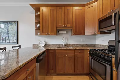 2709 N Mildred Avenue #3A, Chicago, IL 60614 - Photo 10