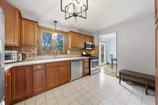 10453 S Stowe Ct, Palos Hills, IL 60465 - Photo 8