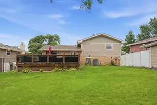10453 S Stowe Ct, Palos Hills, IL 60465 - Photo 18