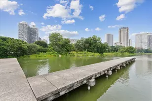 345 W Fullerton Pkwy, Chicago, IL 60614 - Photo 16