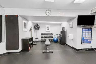 345 W Fullerton Pkwy, Chicago, IL 60614 - Photo 14