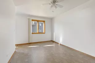 820 Adam Ln, Hampshire, IL 60140 - Photo 4