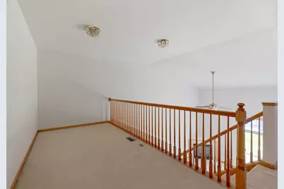 820 Adam Lane, Hampshire, IL 60140 - Photo 8