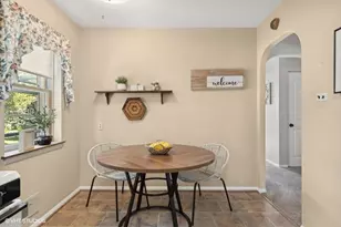 805 N Mitchell Ave, Arlington Heights, IL 60004 - Photo 10