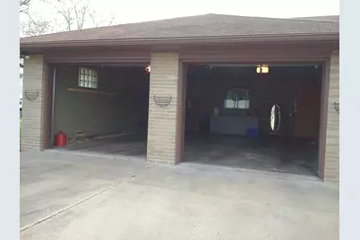 403 Oak Street, Utica, IL 61373 - Photo 22