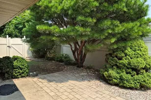 403 Oak St, Utica, IL 61373 - Photo 20