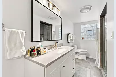 7028 N Oriole Avenue, Chicago, IL 60631 - Photo 24