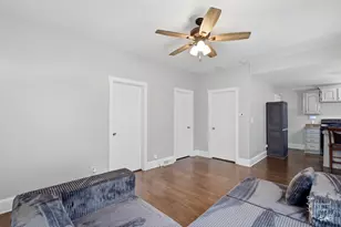 595 W Bridge St, Kankakee, IL 60901 - Photo 6