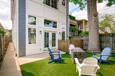 3707 N Albany Avenue, Chicago, IL 60618 - Photo 36