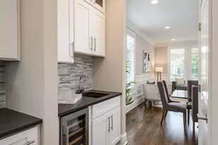 3707 N Albany Ave, Chicago, IL 60618 - Photo 8