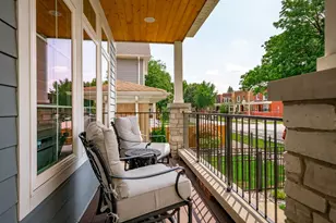 3707 N Albany Ave, Chicago, IL 60618 - Photo 2