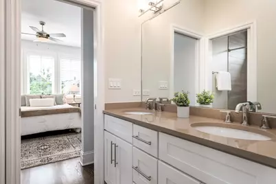 3707 N Albany Avenue, Chicago, IL 60618 - Photo 22