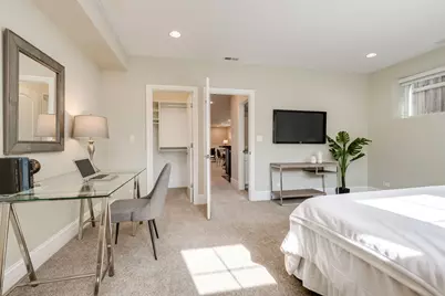 3707 N Albany Avenue, Chicago, IL 60618 - Photo 32