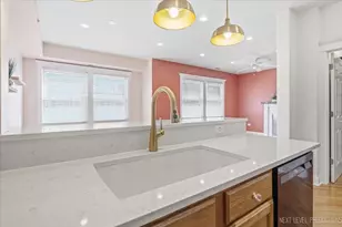 111 S 5th Ave, Saint Charles, IL 60174 - Photo 8