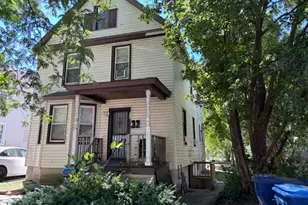 621 Helmholz Ave, Waukegan, IL 60085 - Photo 2