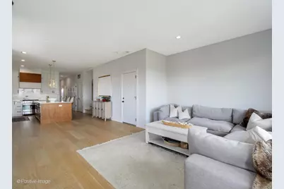1511 W Irving Park Road #4E, Chicago, IL 60613 - Photo 6