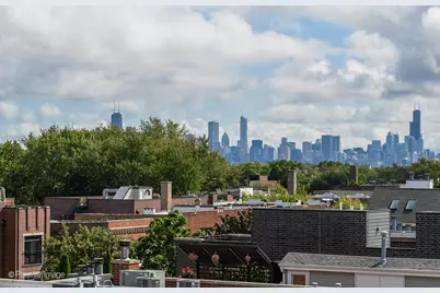 1511 W Irving Park Road #4E, Chicago, IL 60613 - Photo 24