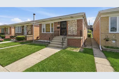 11625 S Avenue L, Chicago, IL 60617 - Photo 2
