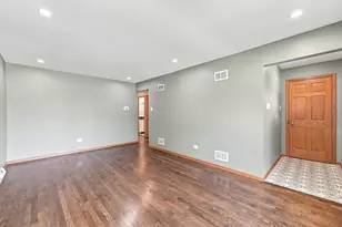 11625 S Ave L, Chicago, IL 60617 - Photo 6