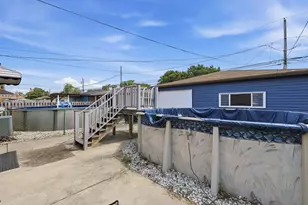 11625 S Ave L, Chicago, IL 60617 - Photo 32