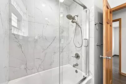 11625 S Avenue L, Chicago, IL 60617 - Photo 16