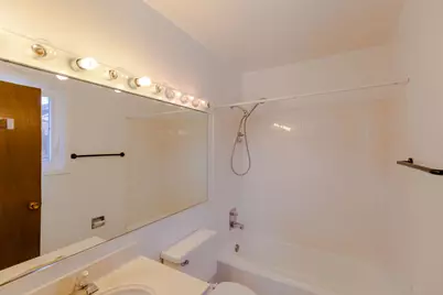 1255 W Belden Avenue #2B, Chicago, IL 60614 - Photo 4