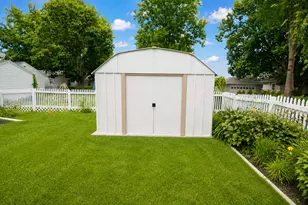 608 19th Ave, Sterling, IL 61081 - Photo 20