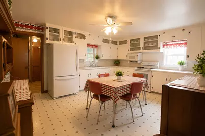 608 19th Avenue, Sterling, IL 61081 - Photo 6
