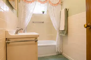 608 19th Ave, Sterling, IL 61081 - Photo 14