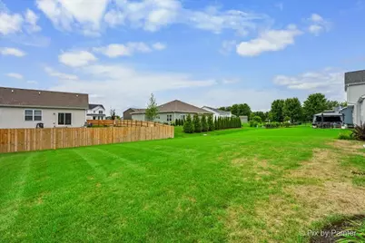 444 E Cloverlane Drive, Sycamore, IL 60178 - Photo 30