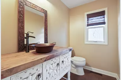 669 Tamarisk Terrace, Crystal Lake, IL 60014 - Photo 10