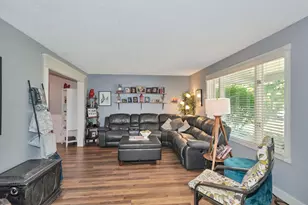 1007 Ranchwood Dr, Shorewood, IL 60404 - Photo 4