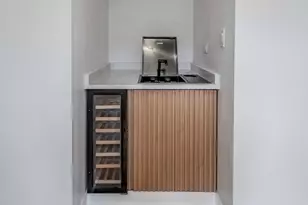 6547 S Evans Ave, Chicago, IL 60637 - Photo 14