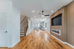 6547 S Evans Ave, Chicago, IL 60637 - Photo 2