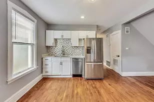 4057 N Whipple St, Chicago, IL 60618 - Photo 10