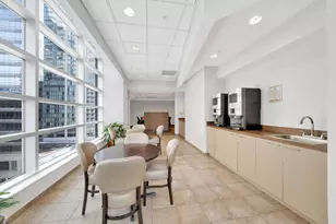 545 N Dearborn St, Chicago, IL 60654 - Photo 24