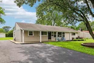 4411 177th Pl, Country Club Hills, IL 60478 - Photo 1