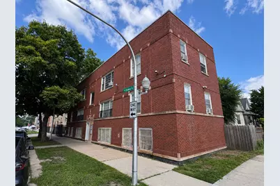 3734 W Iowa Avenue, Chicago, IL 60651 - Photo 1