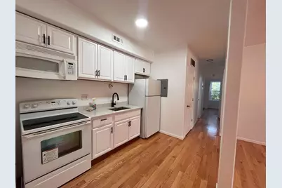 3734 W Iowa Avenue, Chicago, IL 60651 - Photo 10