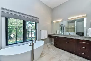 625 N Loomis St, Naperville, IL 60563 - Photo 22