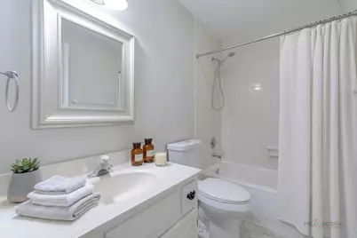 158 N Royal Oak Drive, Vernon Hills, IL 60061 - Photo 12