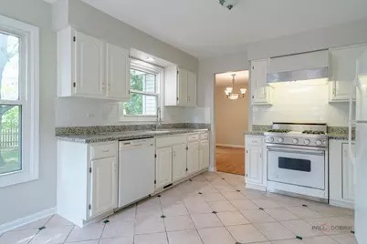 158 N Royal Oak Drive, Vernon Hills, IL 60061 - Photo 20