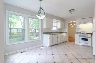 158 N Royal Oak Dr, Vernon Hills, IL 60061 - Photo 22
