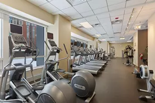 512 N McClurg Ct, Chicago, IL 60611 - Photo 16