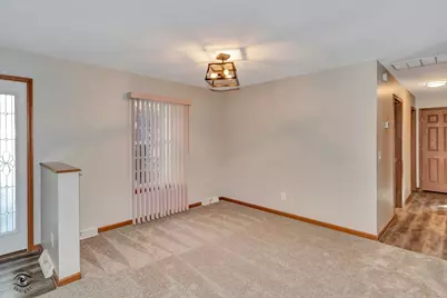 23336 S Kings Road, Steger, IL 60475 - Photo 12