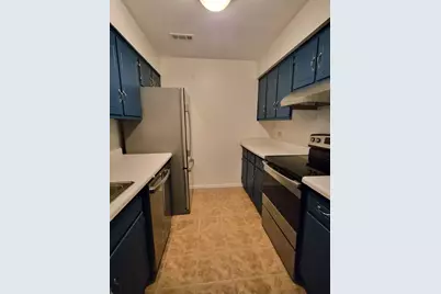 [Address not provided], Wheaton, IL 60189 - Photo 8