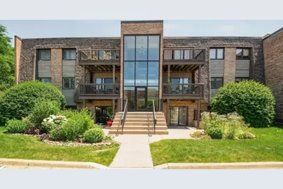 [Address not provided], Wheaton, IL 60189 - Photo 1