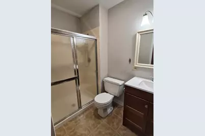 [Address not provided], Wheaton, IL 60189 - Photo 16