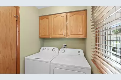 1111 S Washington Street, Lockport, IL 60441 - Photo 16
